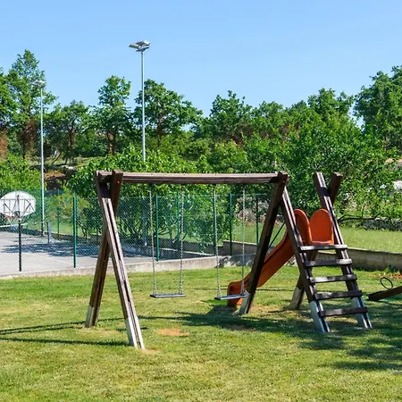 Grande- Klimatisiert Und Mit Pool In By Interhome * Juršići
